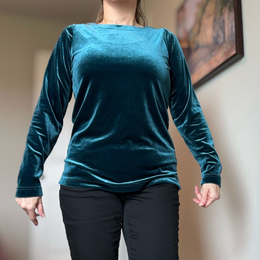 Belle by Kim Gravel teal Long Sleeve velvet - Picture 2 of 12